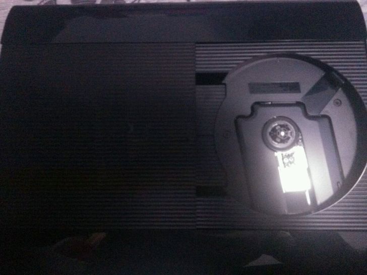 索尼ps3游戏机主机未破解 黑色港版薄机4212+最终幻想13雷霆归来