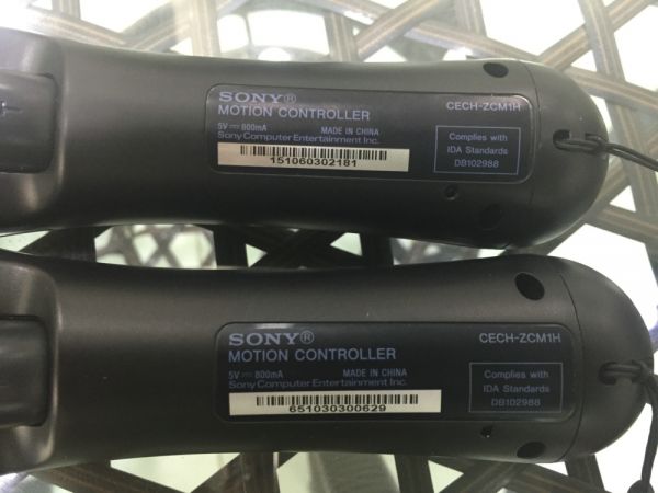 FF13-2限定版主机 体感器 双右手和游戏