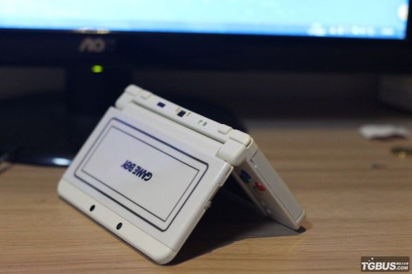 包邮 任天堂NEW3DS专用彩壳；限定“GB”替换旧壳