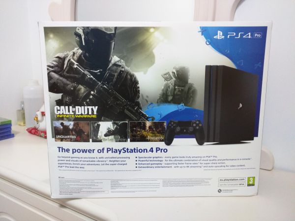 ps4 pro 游戏机 4k增强版 现货顺丰包邮