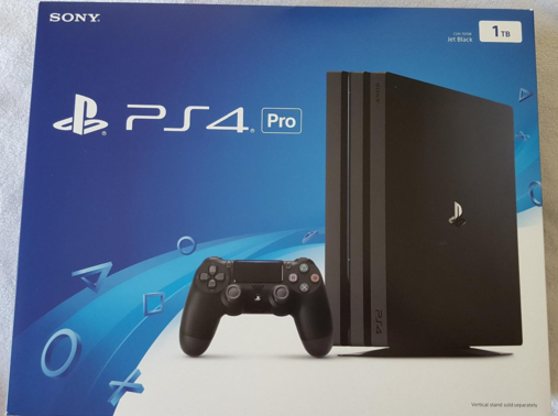 PS4 PRO美版黑色 顺丰到付