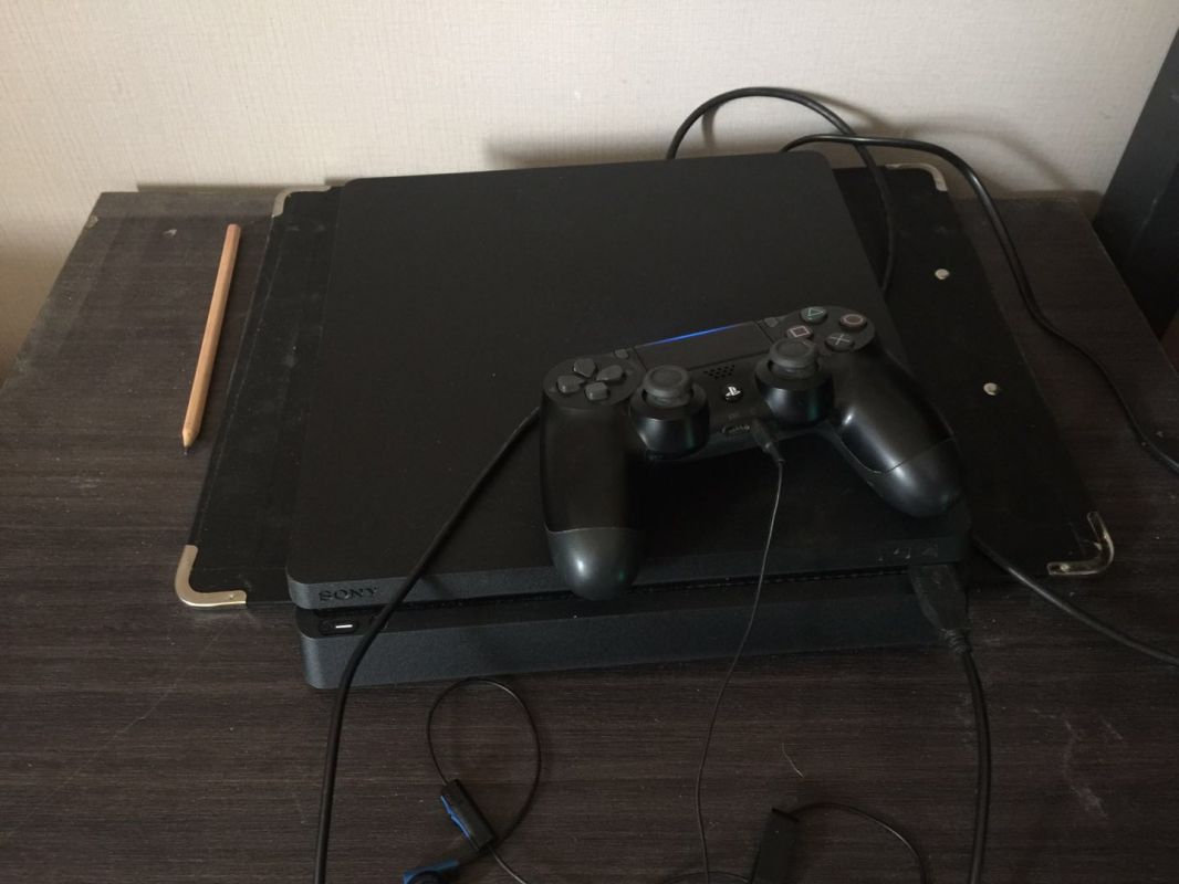 ps4 slim CUH-2006A B01 极致黑500G